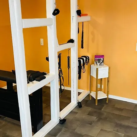 Liebesnest Erotikzimmer Bdsm Homestay Grossvargula